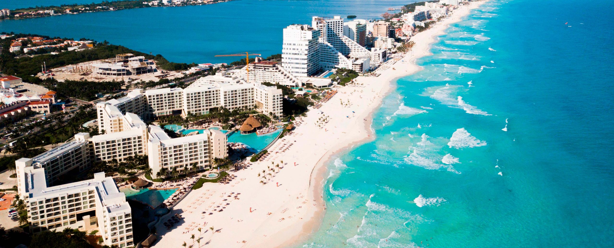 banner-spring-break-cancun